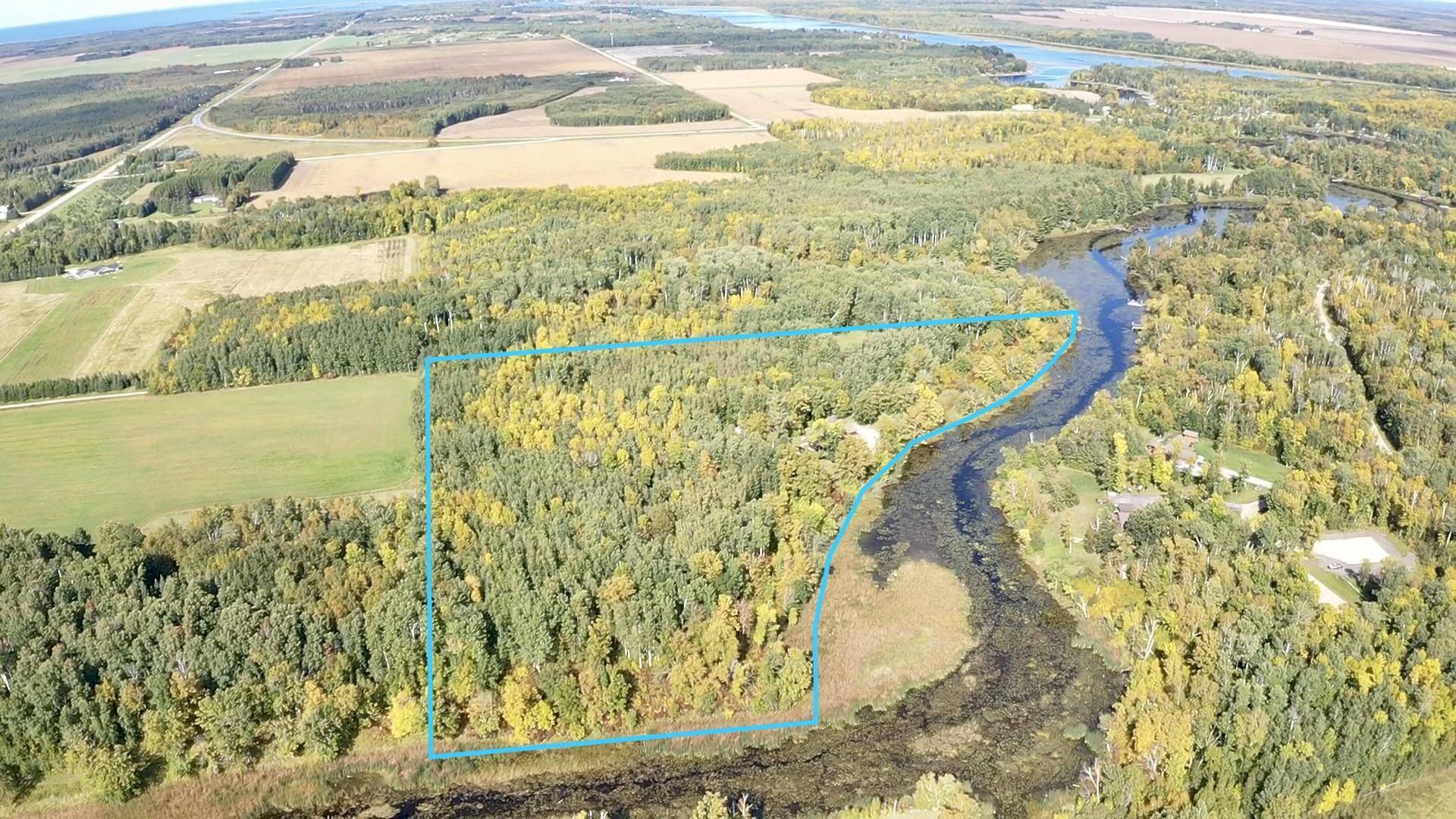 1398 County Road 6 NW, Baudette, MN 56623