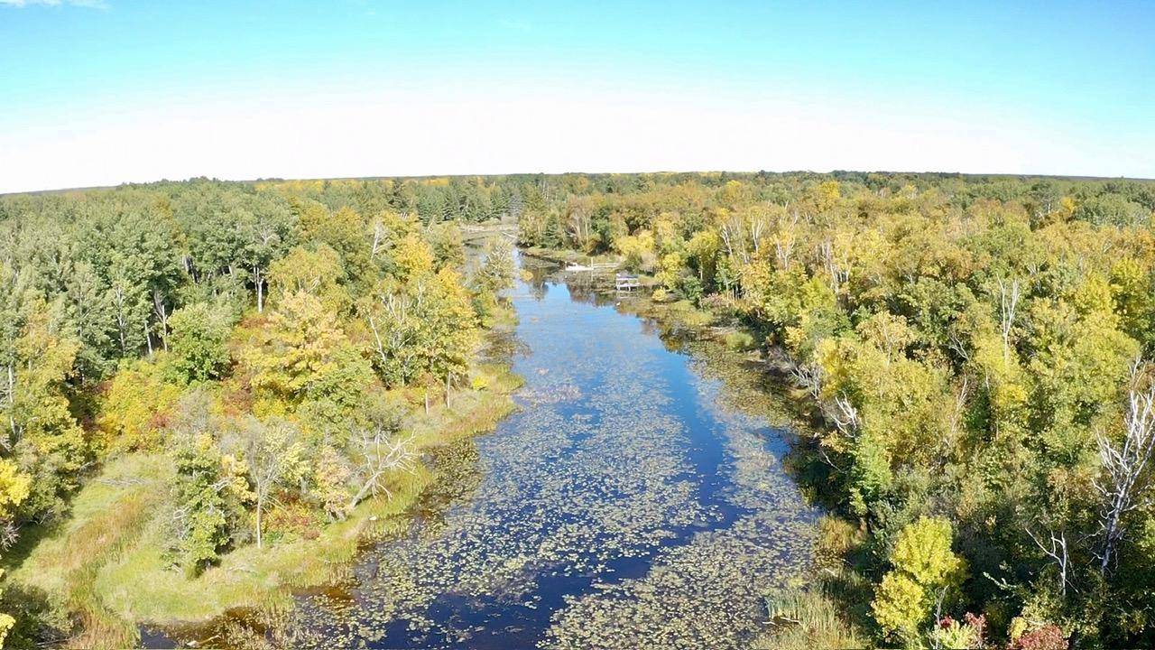 1398 County Road 6 NW, Baudette, MN 56623