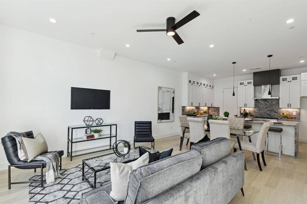 426 Melba Street #101, Dallas, TX 75208