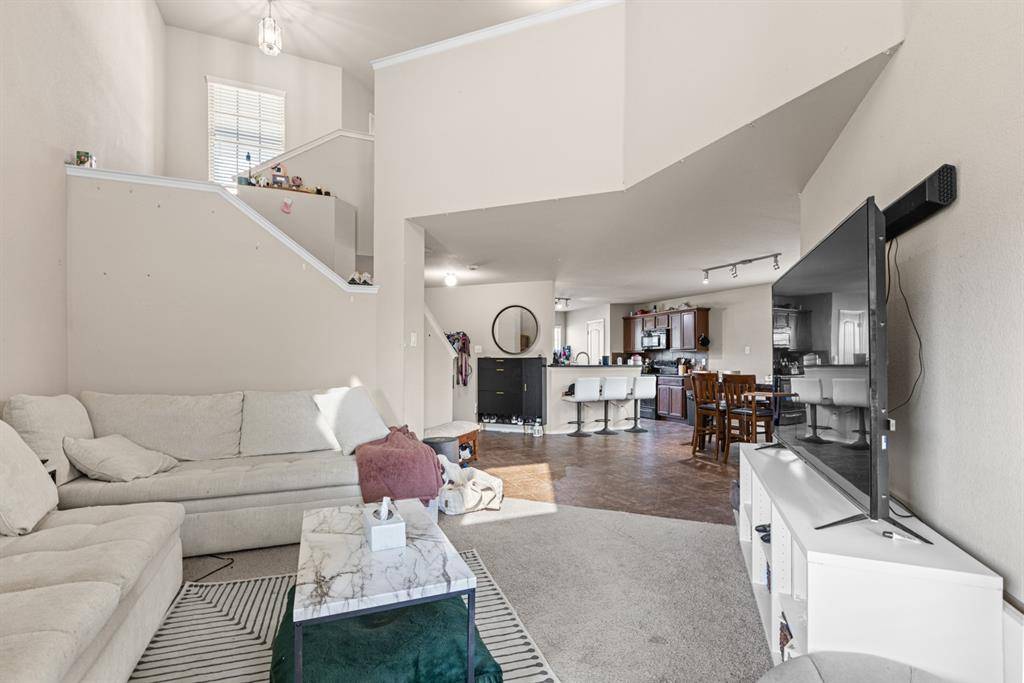 1734 Pioneer Way, Lancaster, TX 75146