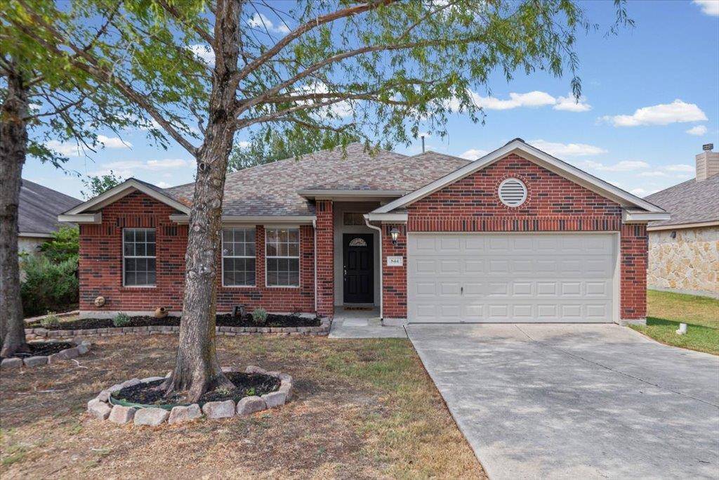 844 Dark Horse LN, Buda, TX 78610