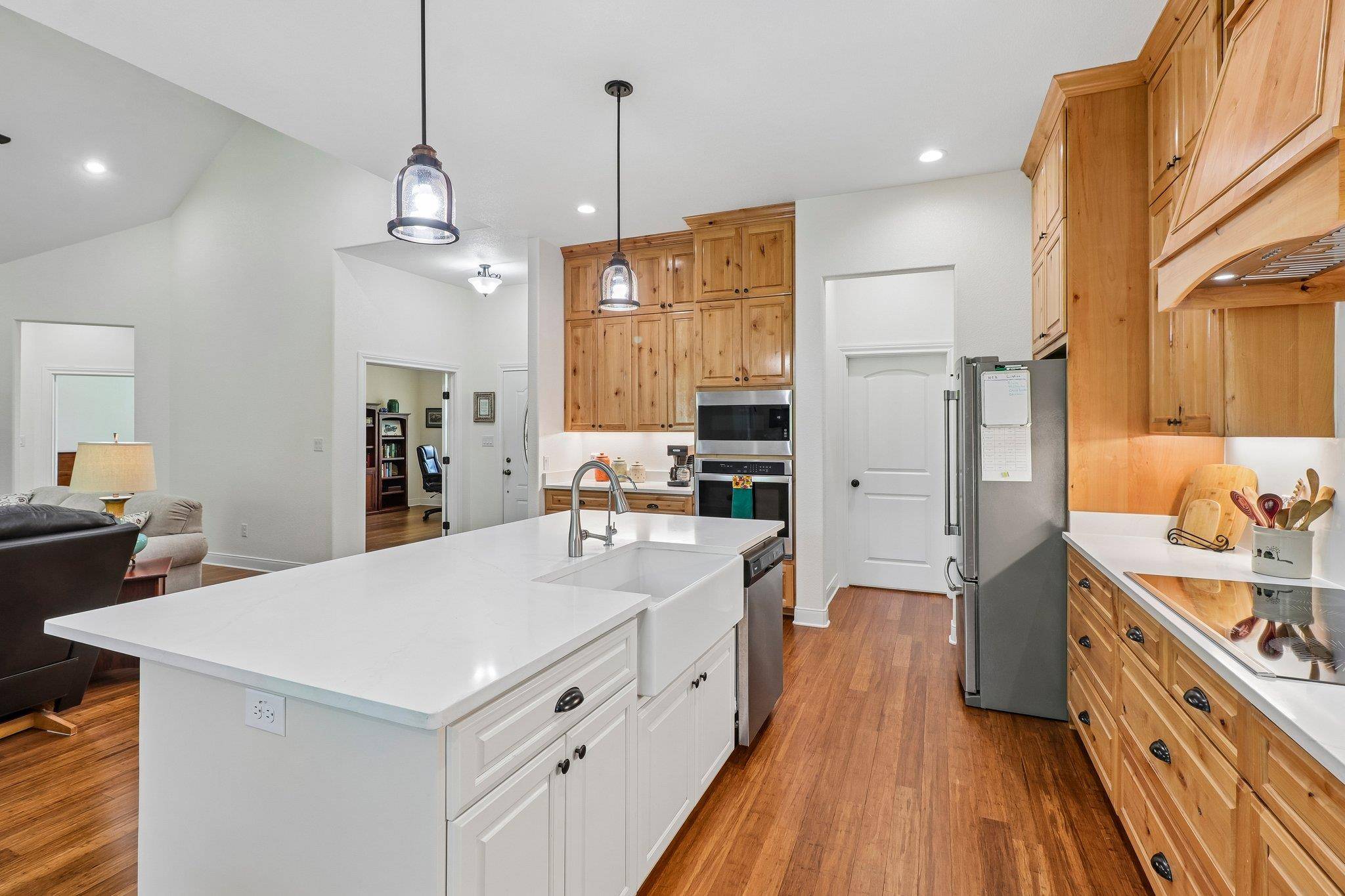 108 Mountain Laurel WAY, Bastrop, TX 78602