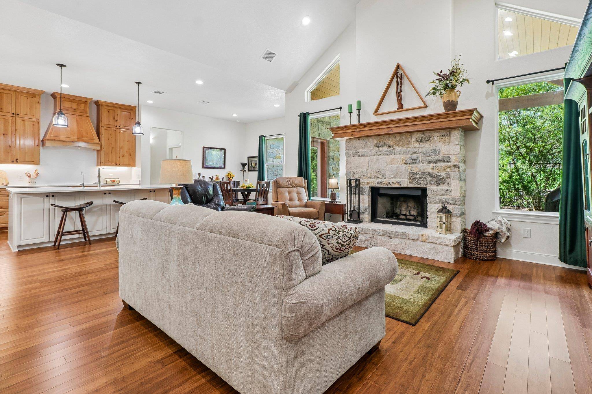108 Mountain Laurel WAY, Bastrop, TX 78602
