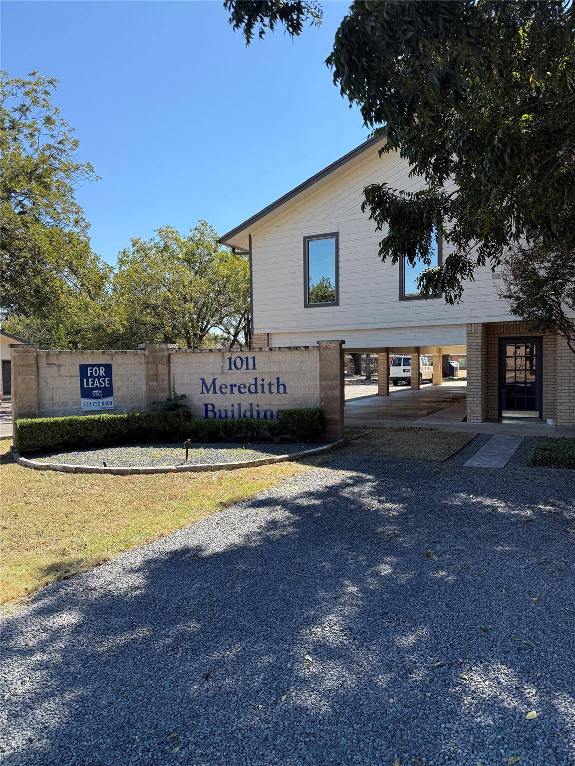 1011 Meredith DR, Austin, TX 78748
