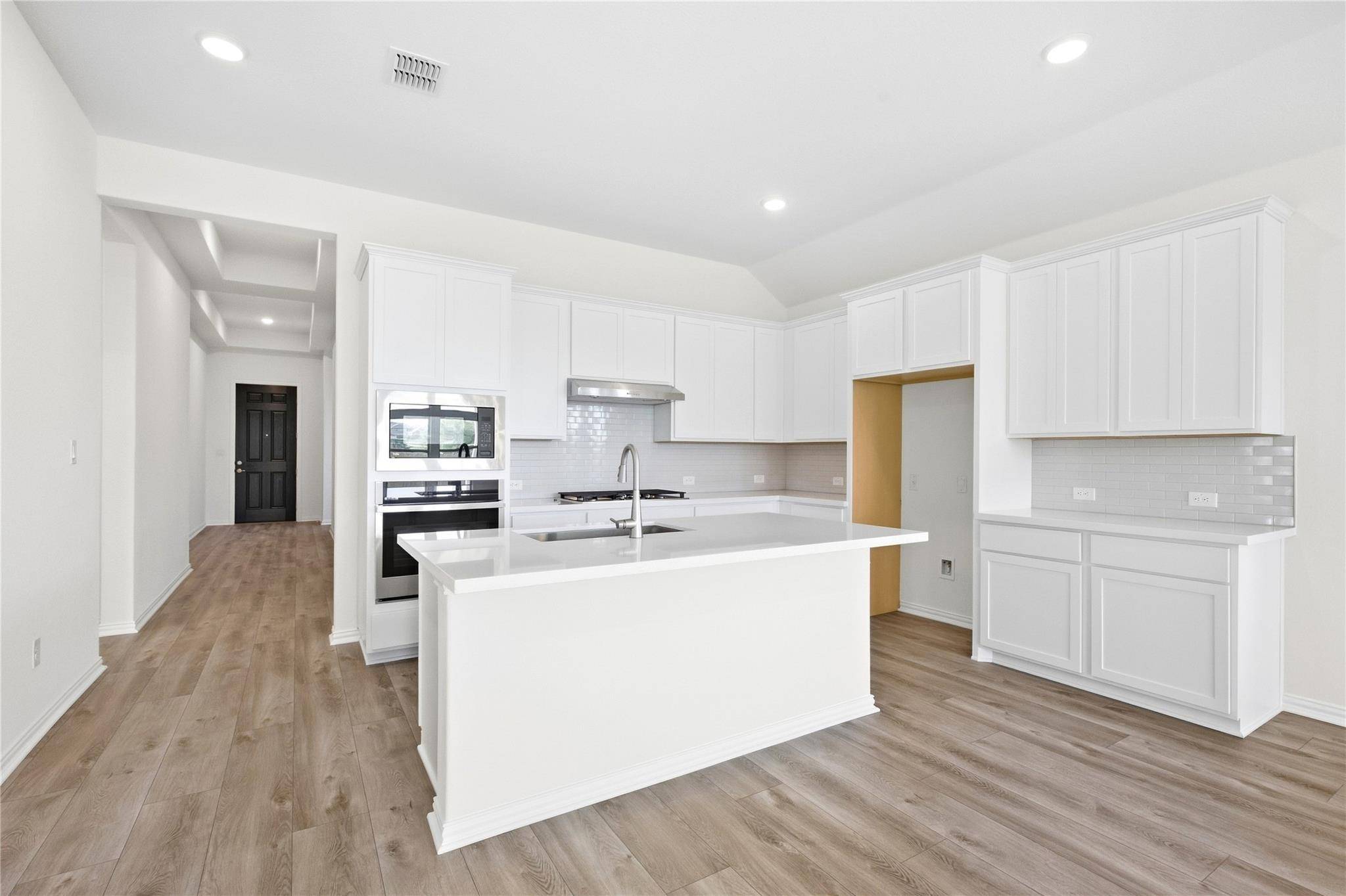 20413 Gillbrand RD, Manor, TX 78653