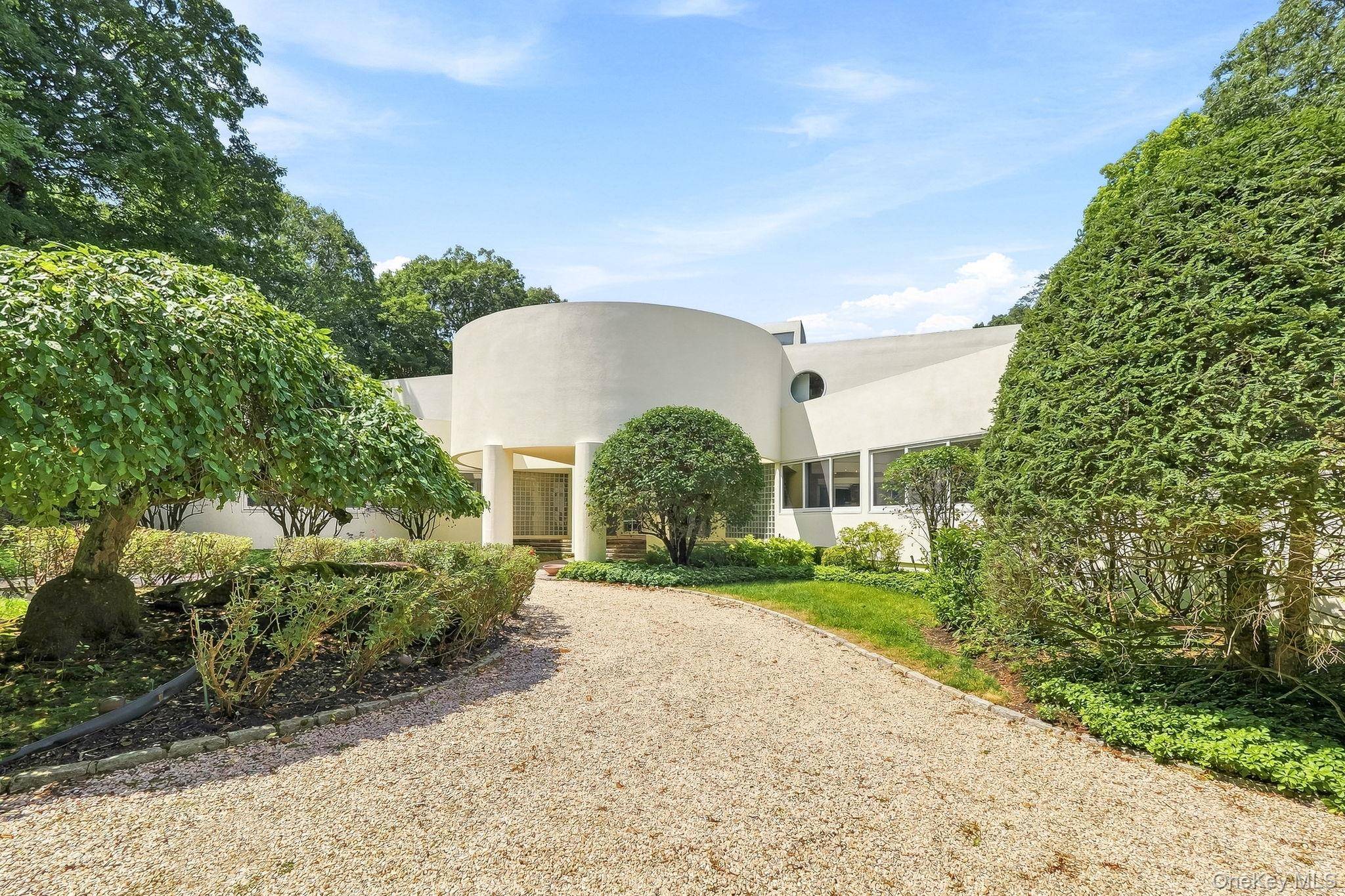 20 Bessel LN, Chappaqua, NY 10514