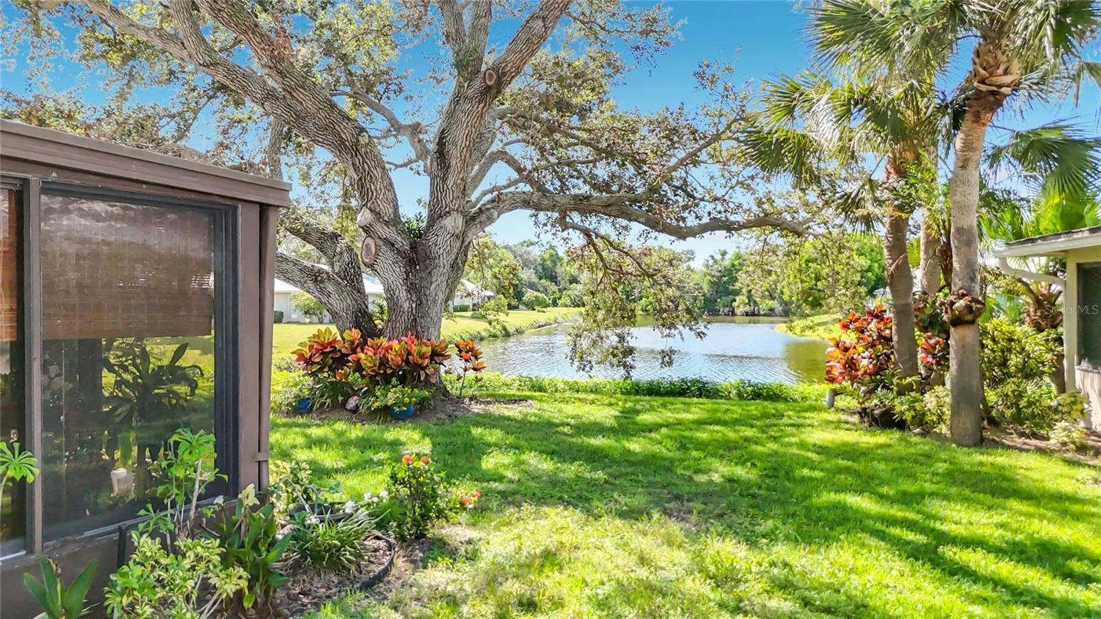 307 PEMBROKE LN N #197, Venice, FL 34293