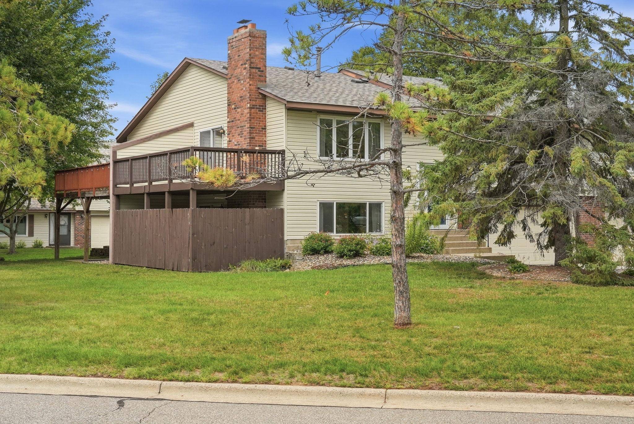 13642 Knox DR, Burnsville, MN 55337