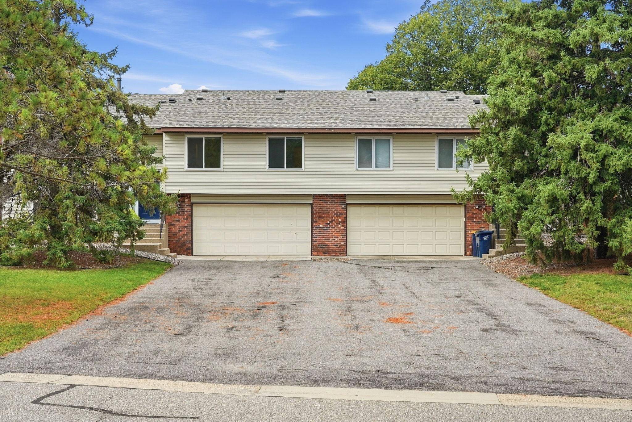 13642 Knox DR, Burnsville, MN 55337