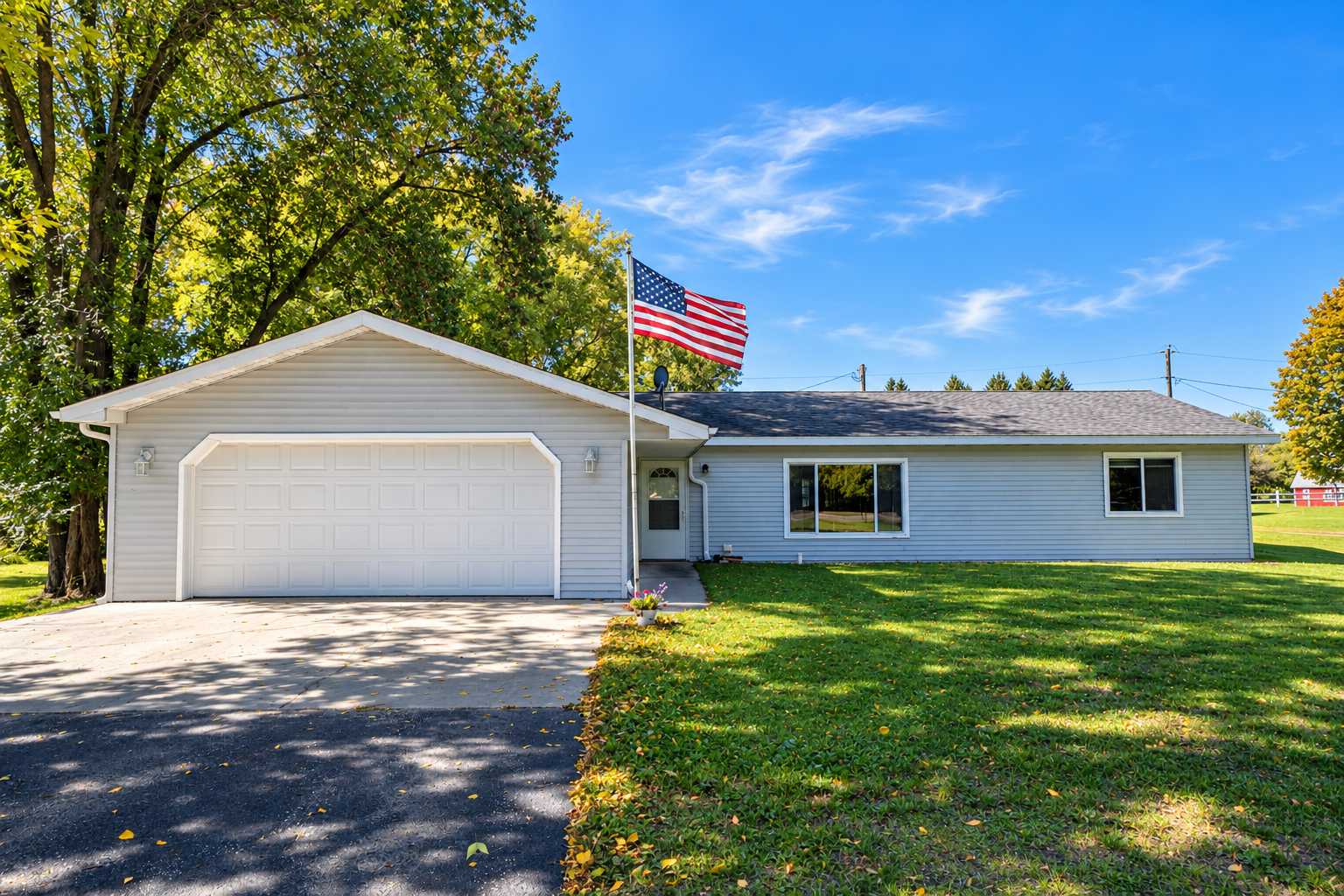 424 Walker AVE S, New York Mills, MN 56567
