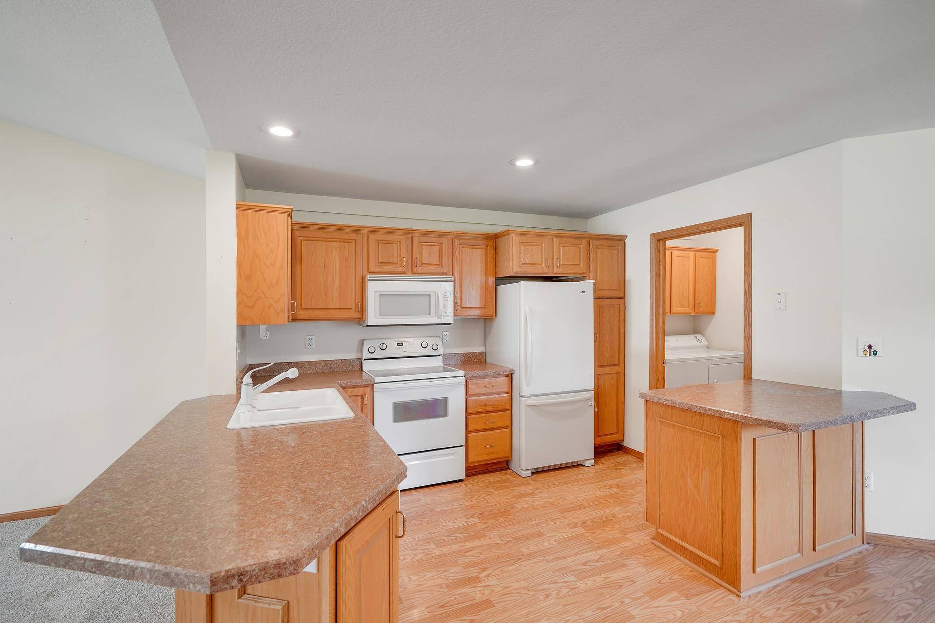 241 Tuttle DR, Hastings, MN 55033