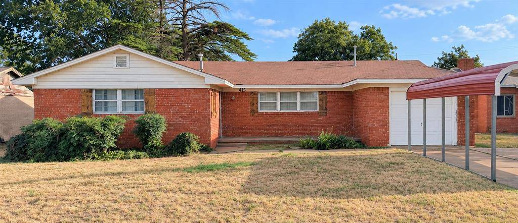 415 E Chestnut RD, Hollis, OK 73550