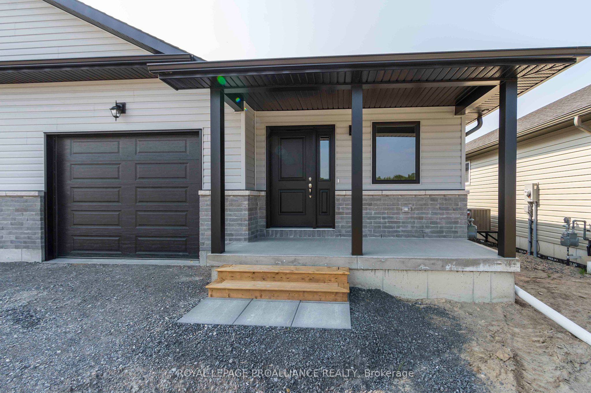 49 Mackenzie John CRES, Brighton, ON K0K 1H0