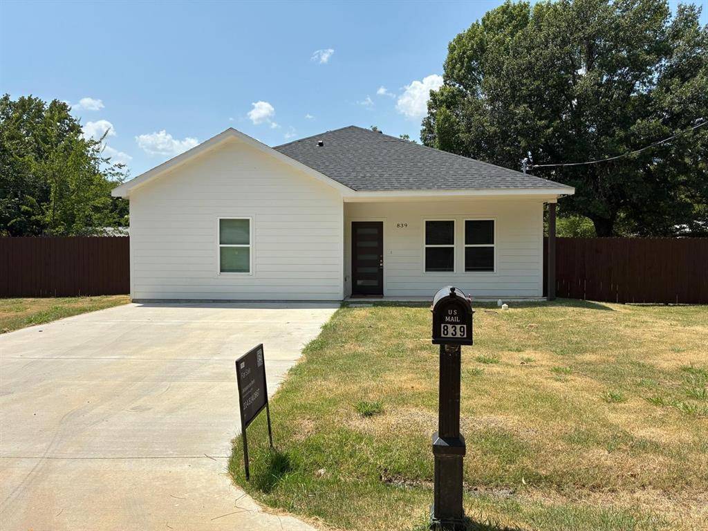 839 SW 7th Street, Cooper, TX 75432