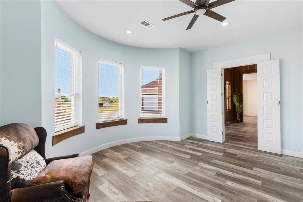 241 Gentry Road, Ennis, TX 75119