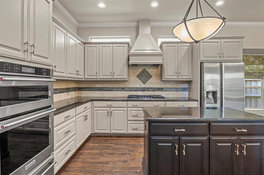 5812 Kingsbrook Drive, Plano, TX 75093