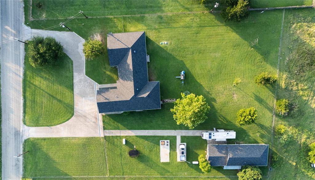 1324 Tidwell Road, Weatherford, TX 76087