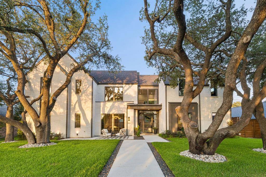 16834 Mossy Oak Drive, Dallas, TX 75248