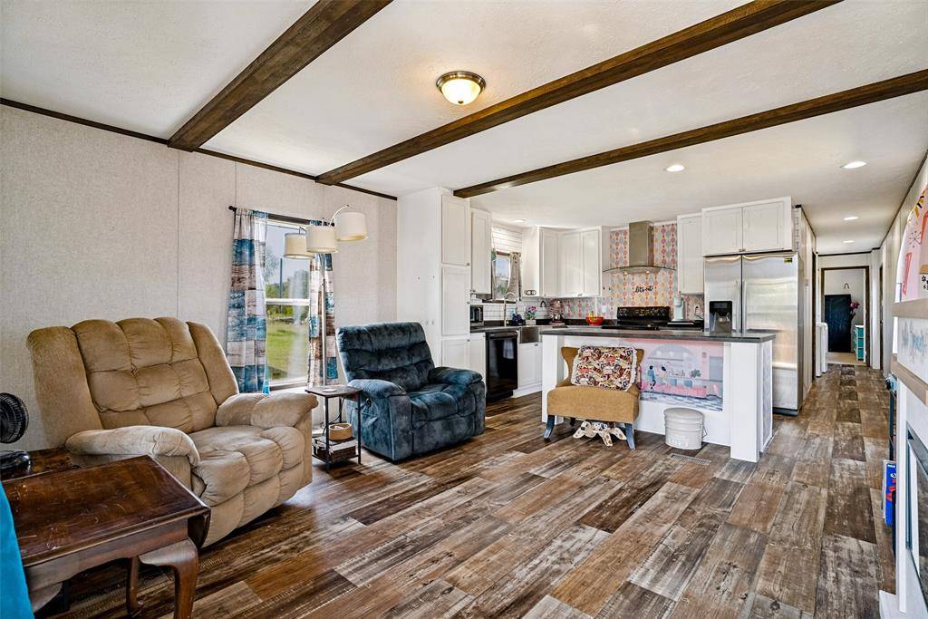 4415 Woodland Drive, Granbury, TX 76048