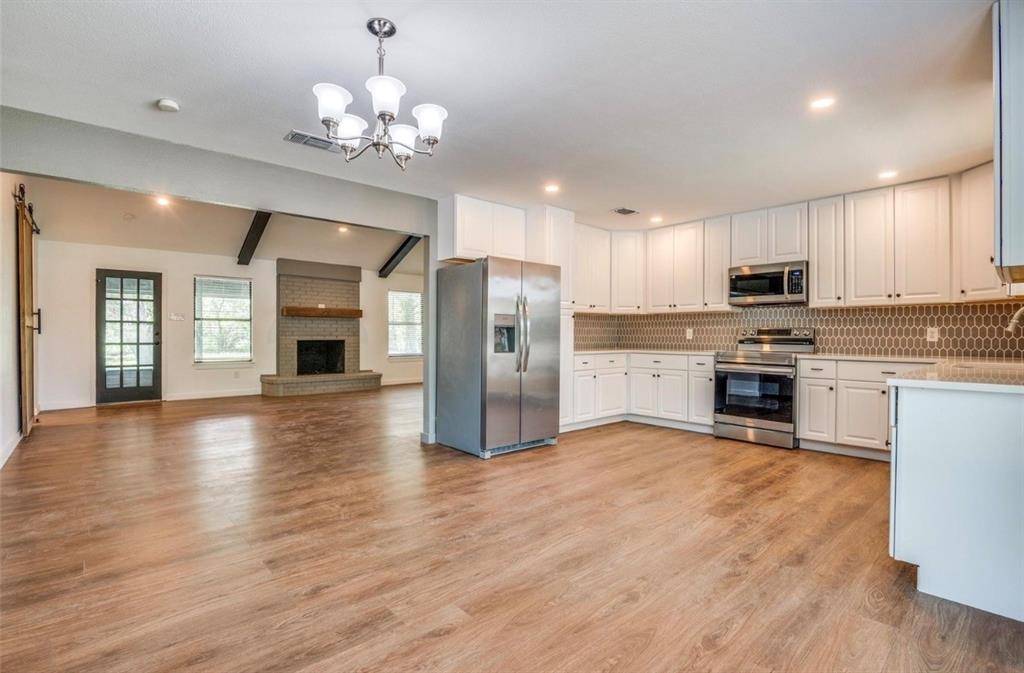 120 Sunrise Court, Palmer, TX 75152