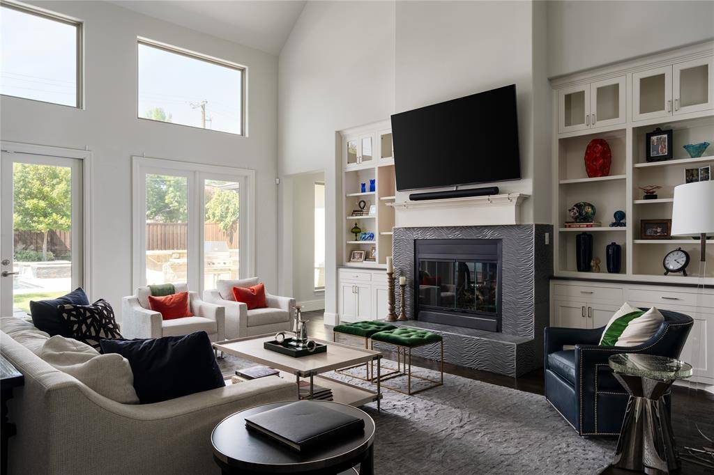 5517 Charlestown Drive, Dallas, TX 75230