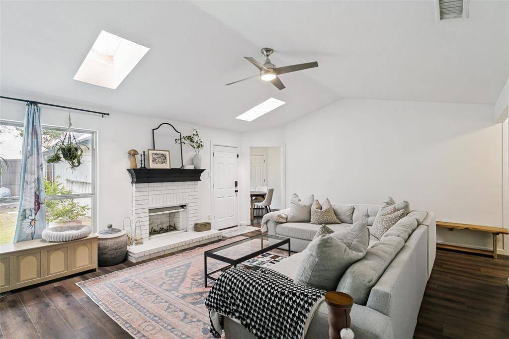 6823 Sharps Drive, Plano, TX 75023