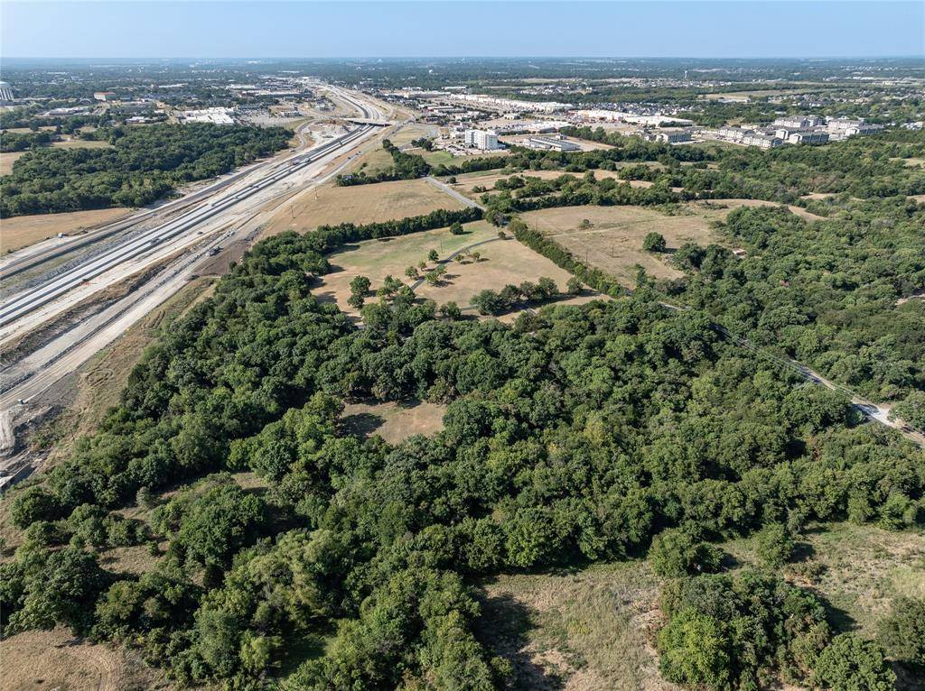 4381 N Loy Lake Road, Sherman, TX 75092