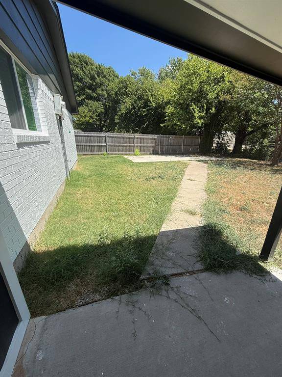 104 Indian Court, Waxahachie, TX 75165