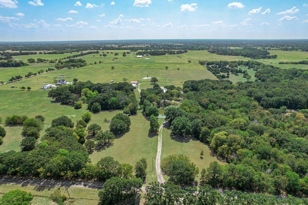 3427 Vz County Road 3710, Wills Point, TX 75169