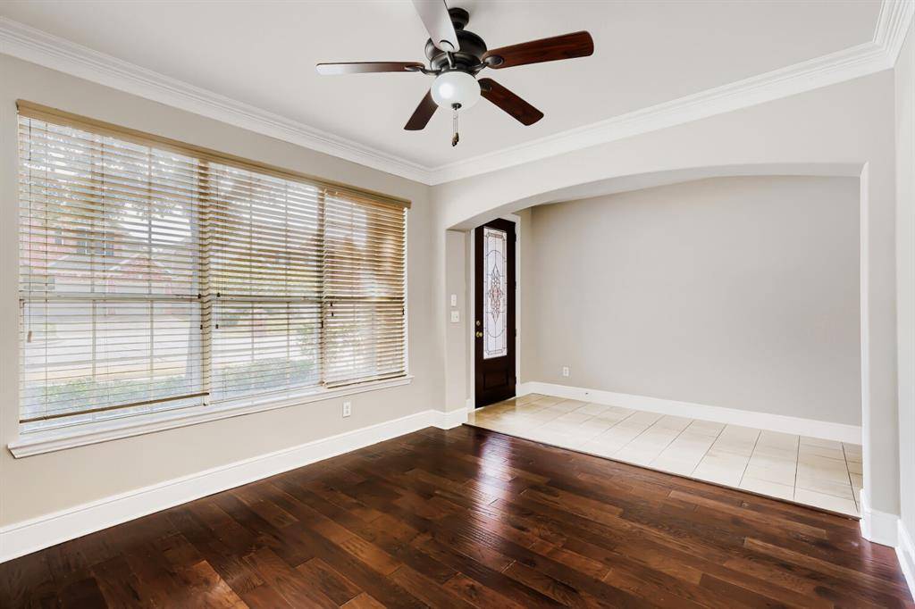 1343 Valley Vista Drive, Irving, TX 75063