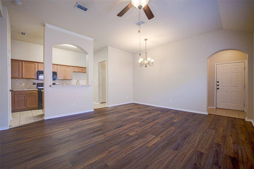 1314 Piedmont Drive, Mansfield, TX 76063