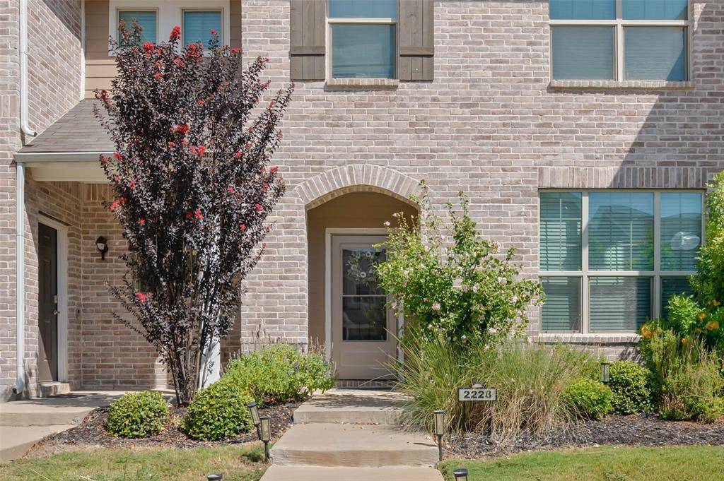 2228 Davenport Drive, Denton, TX 76207