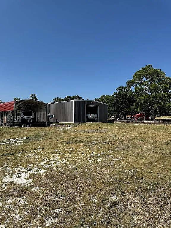 1509 Bethel Cannon Road, Whitewright, TX 75491