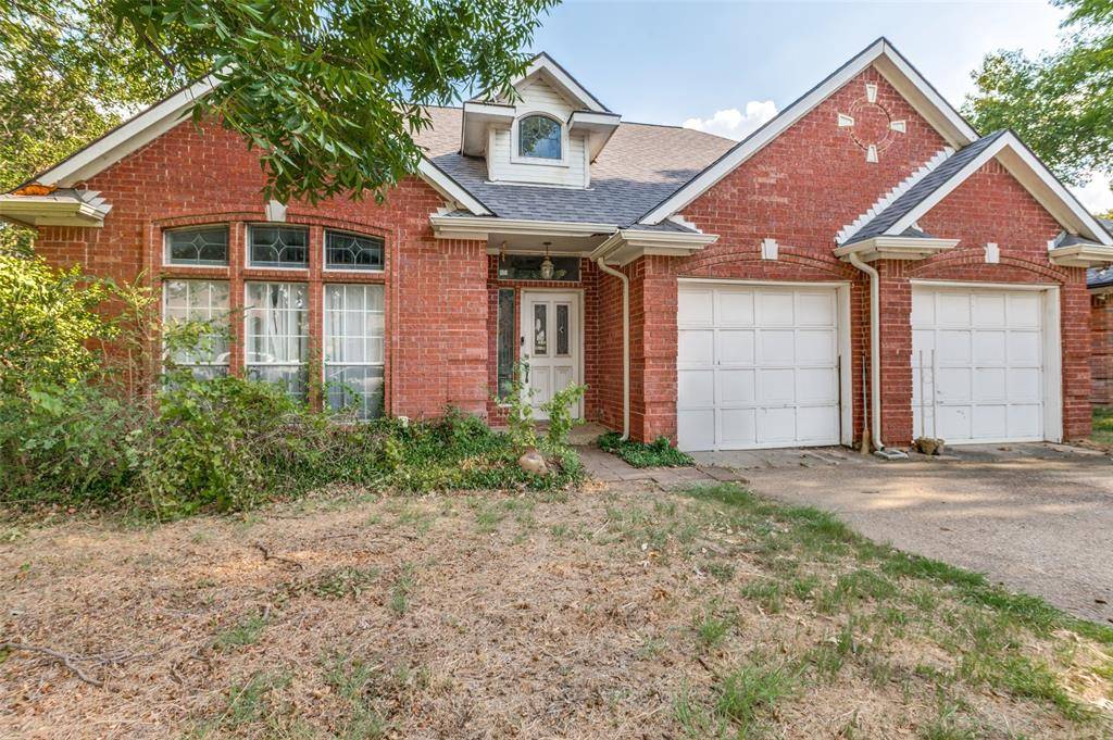 3312 Paint Brush Lane, Bedford, TX 76021