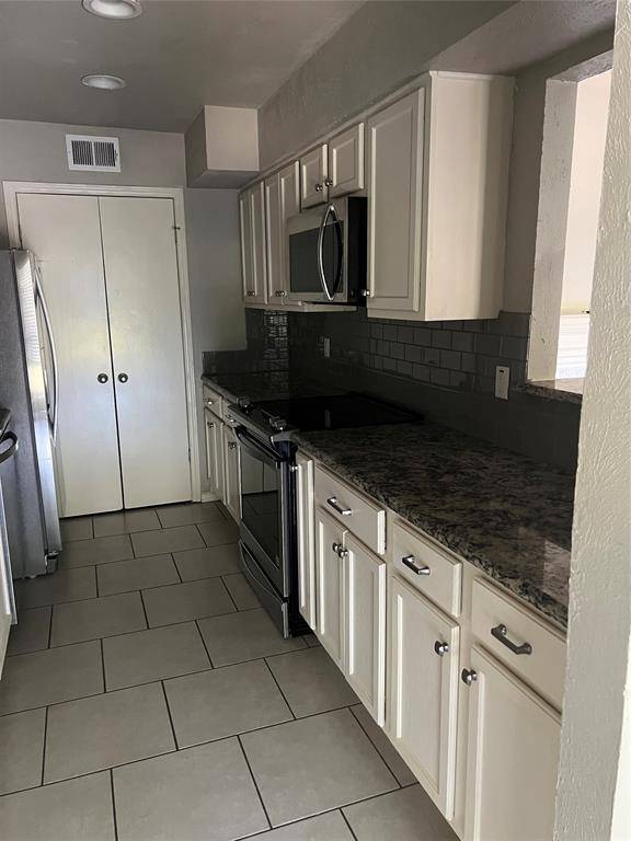 9801 Royal Lane #104 Bldg. E, Dallas, TX 75231