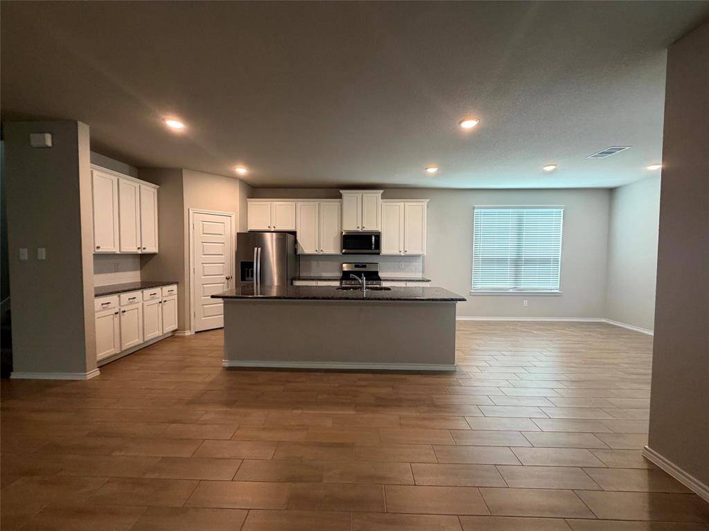 2928 Brittlebush Drive, Fort Worth, TX 76108