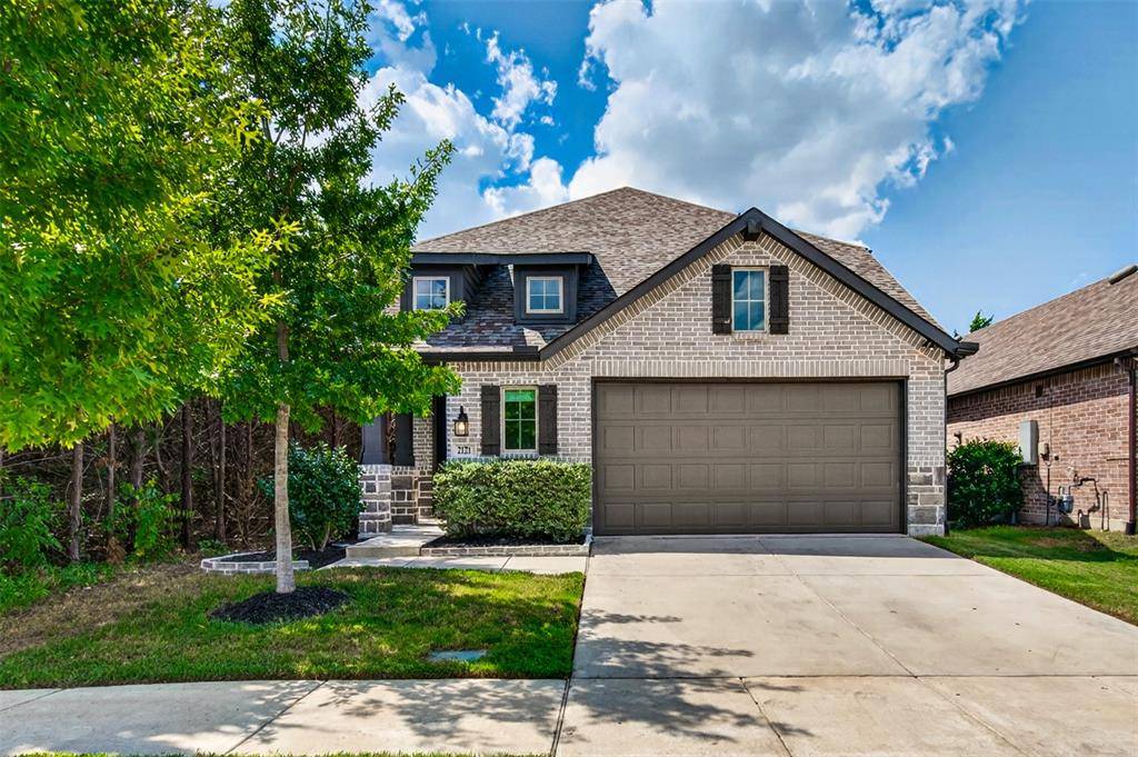 2121 Hobby Drive, Forney, TX 75126