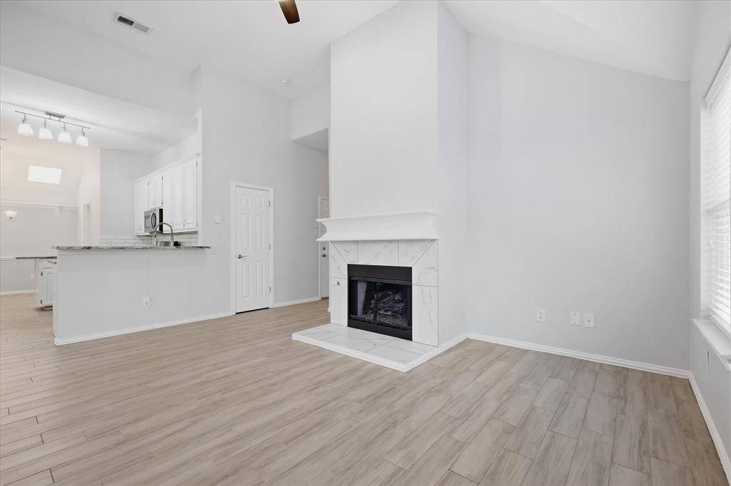 2540 Plumdale Drive, Carrollton, TX 75006
