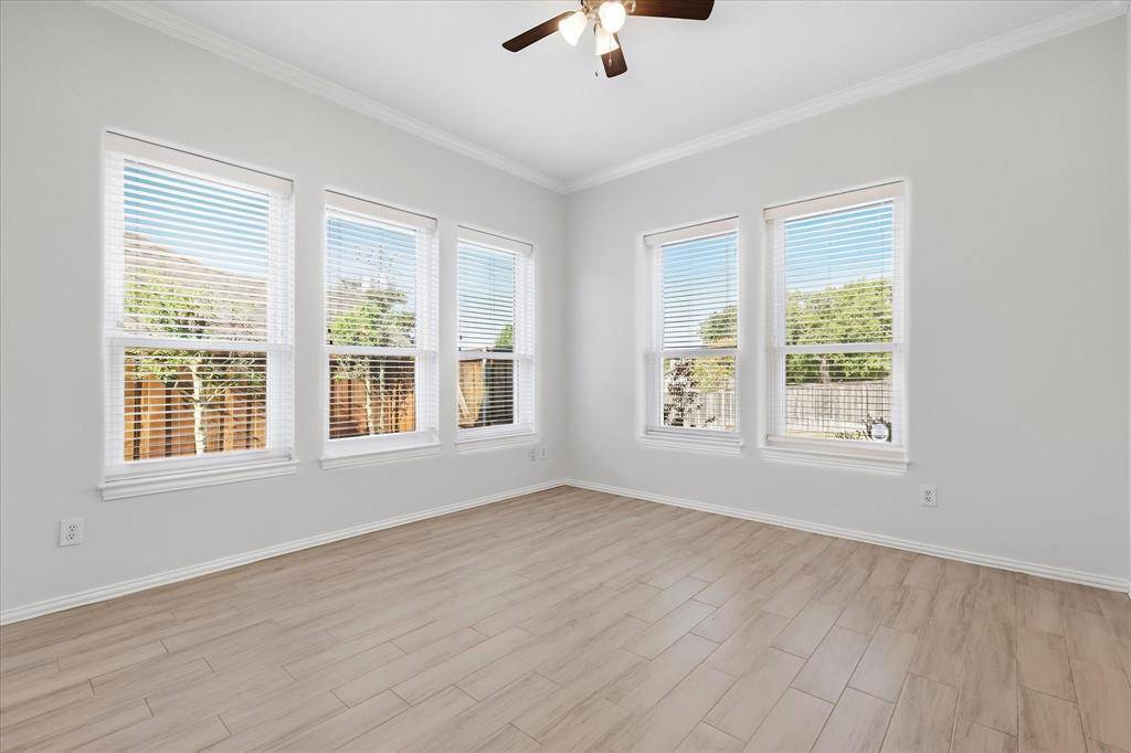 2540 Plumdale Drive, Carrollton, TX 75006