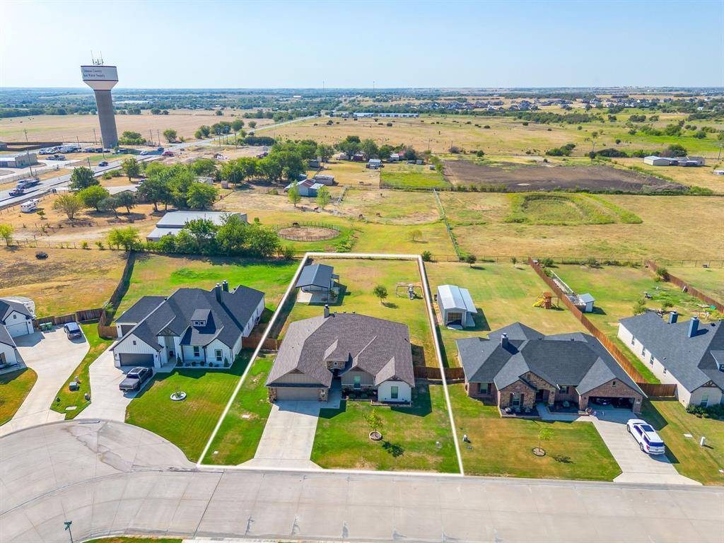 103 Tall Pine Drive, Godley, TX 76044