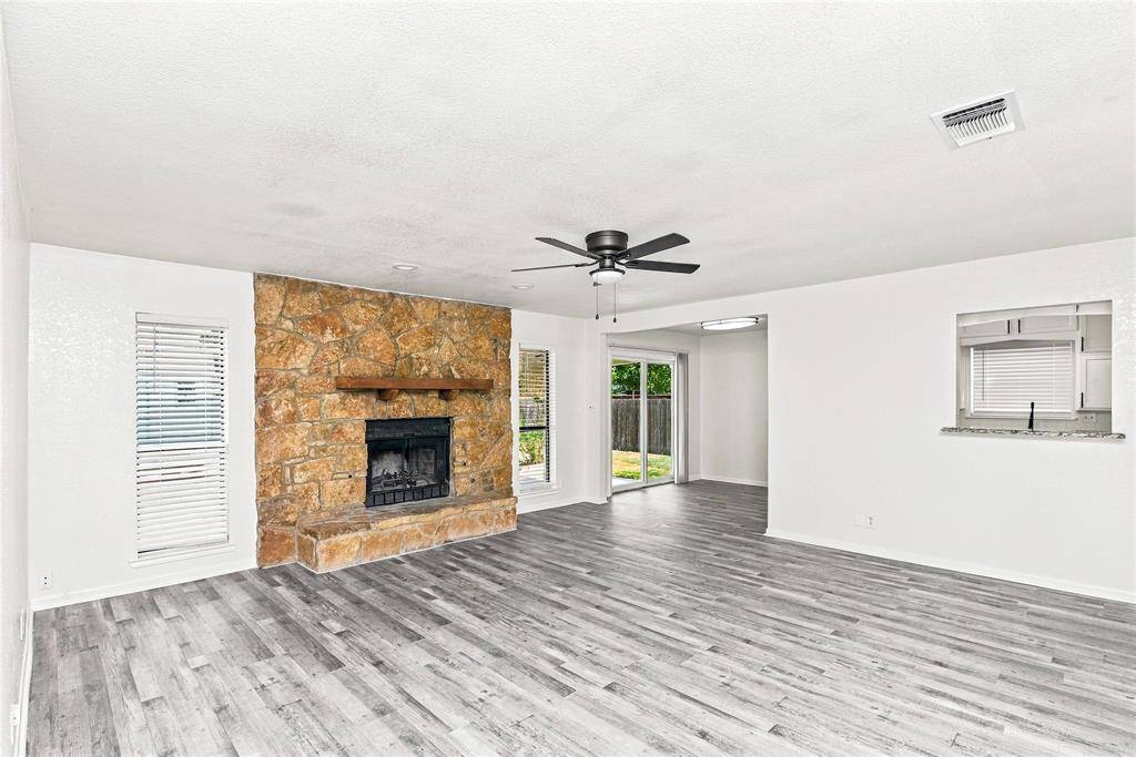 308 Hickorywood Street, Azle, TX 76020
