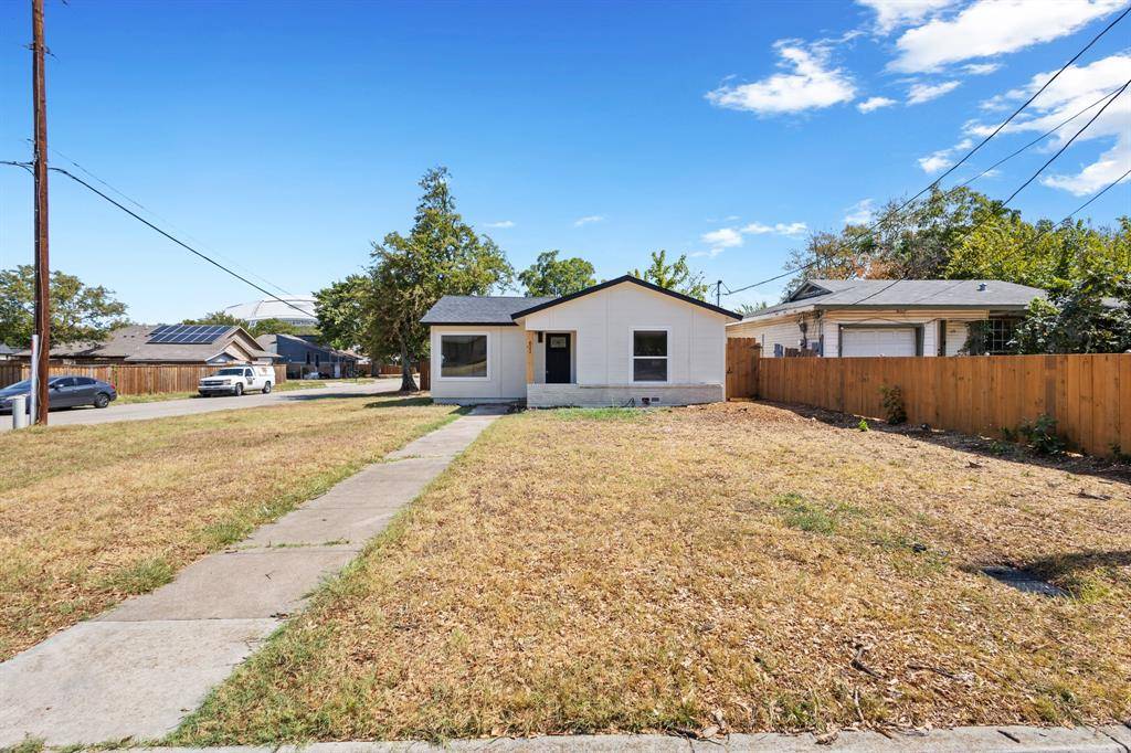 621 Truman Street, Arlington, TX 76011