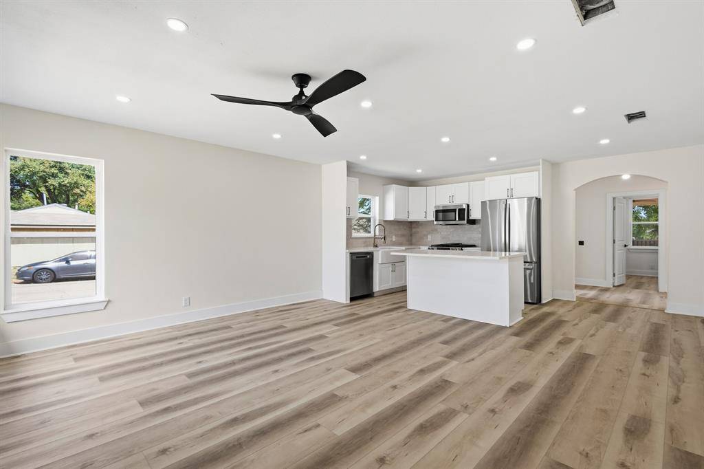 621 Truman Street, Arlington, TX 76011
