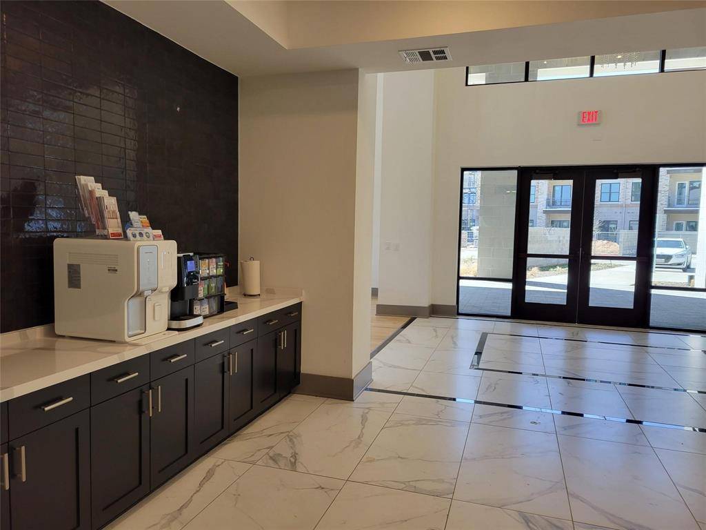 2700 Old Denton Road #1054, Carrollton, TX 75007