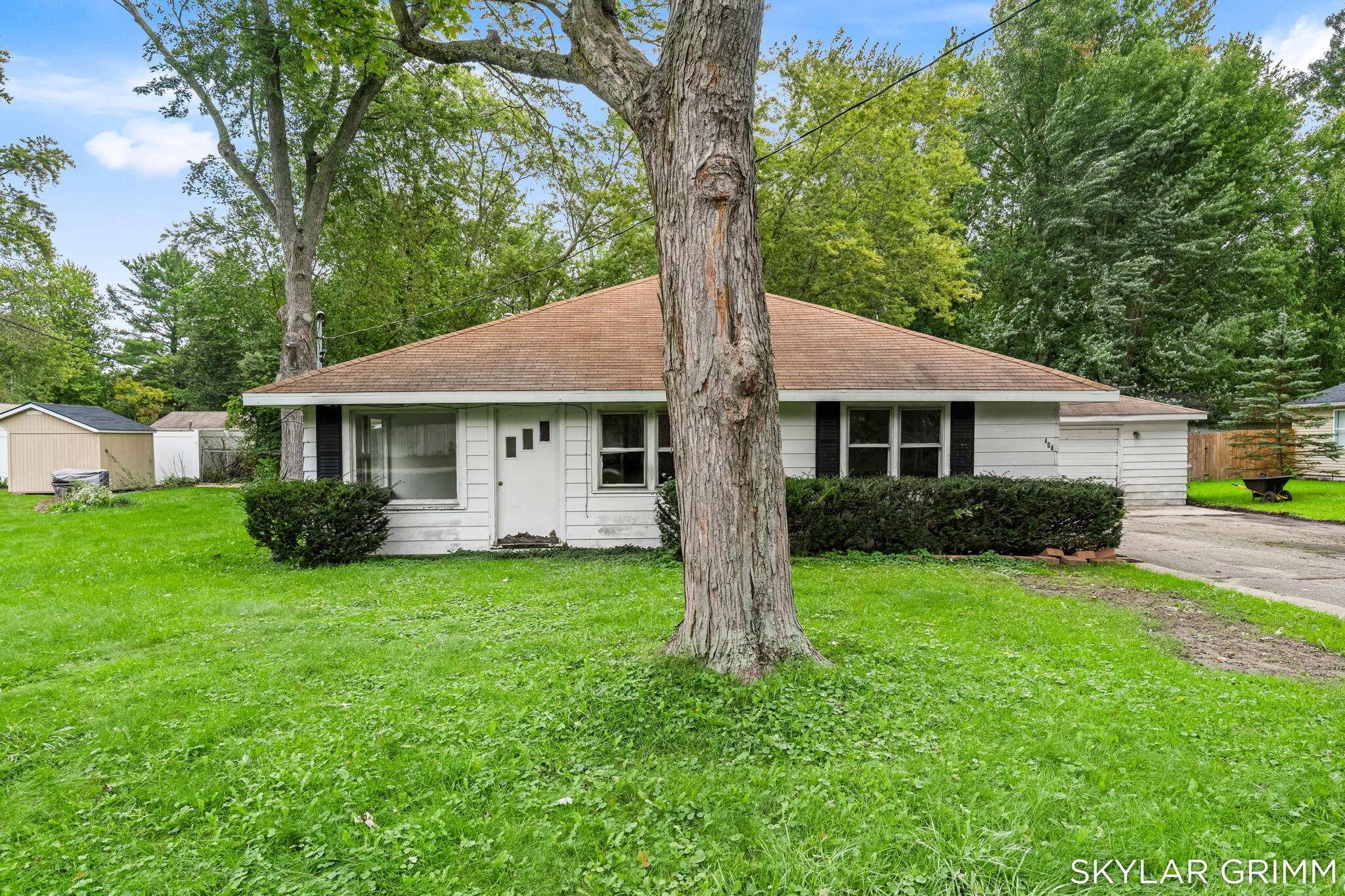 404 Park ST, Coopersville City, MI 49404