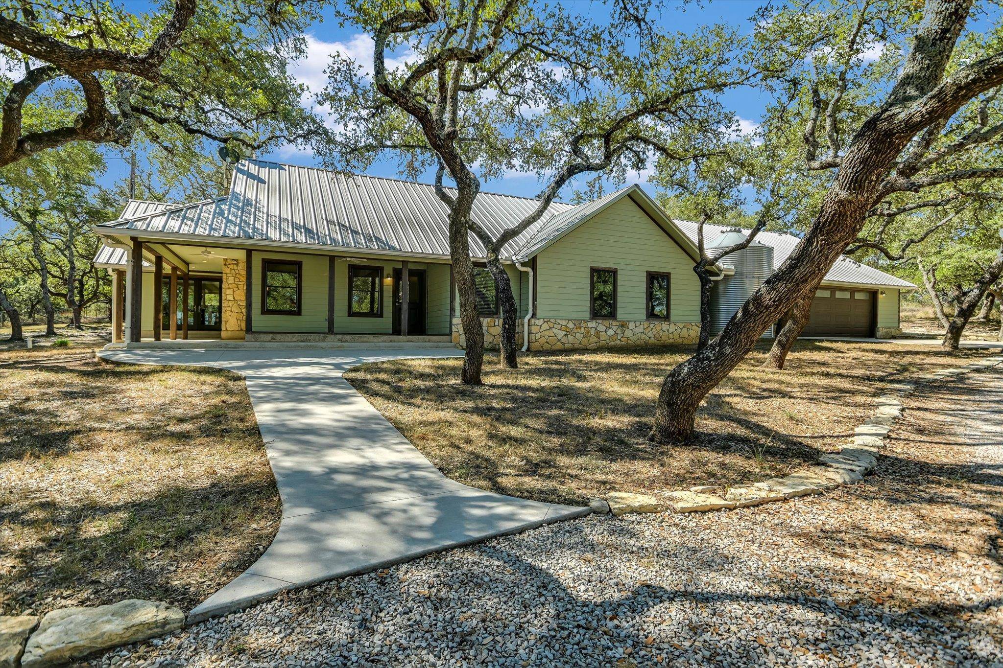878 Ranch Road 2766, Johnson City, TX 78636