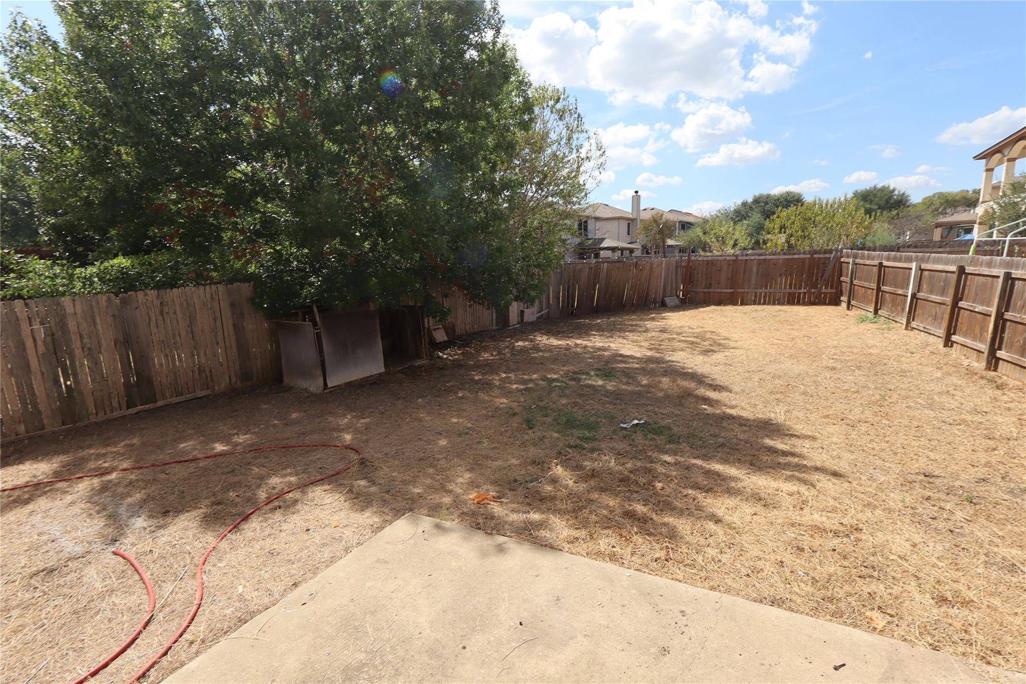 5320 Mathra DR, Del Valle, TX 78617