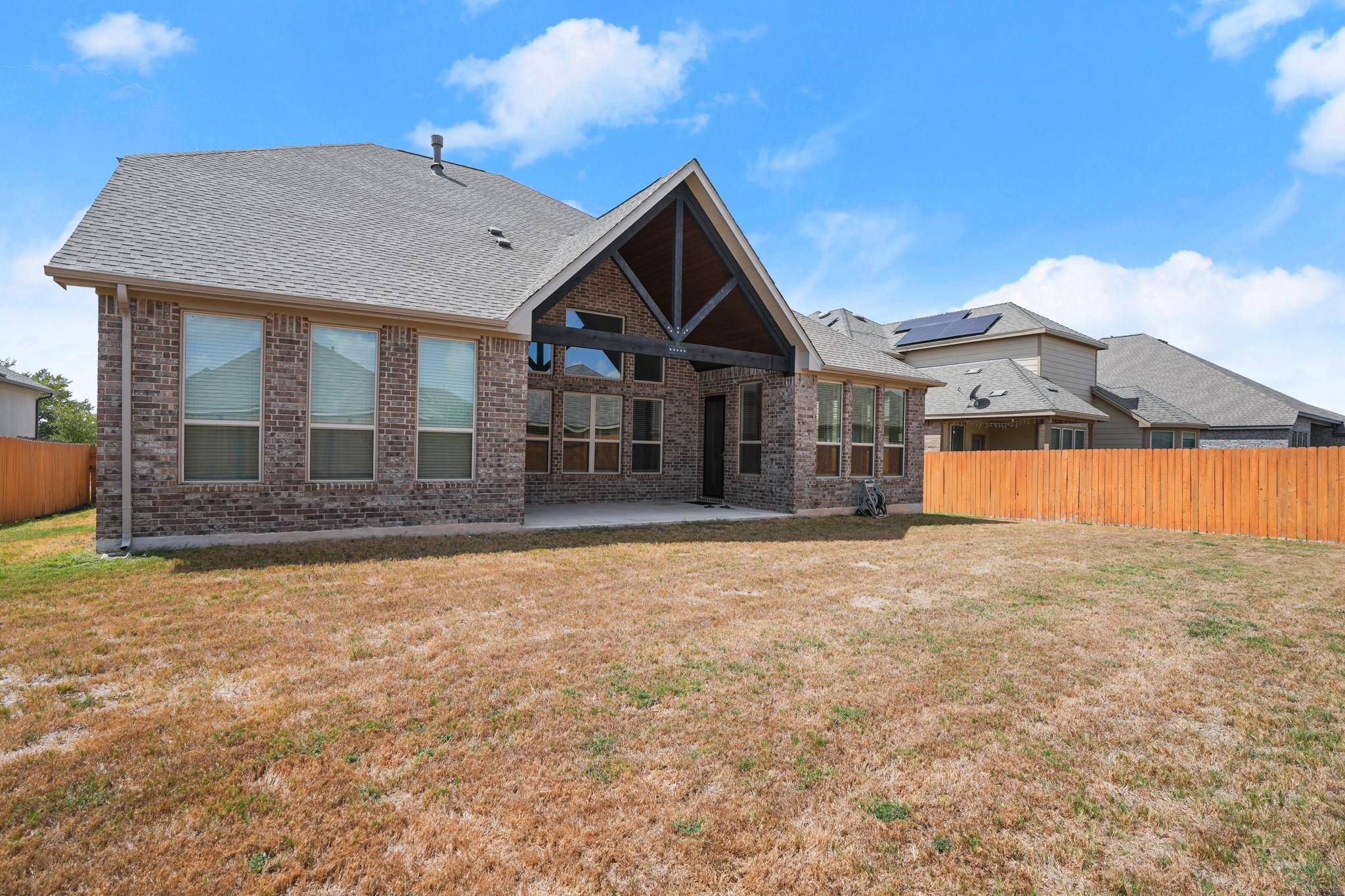 5300 Fresno Ave, Pflugerville, TX 78660
