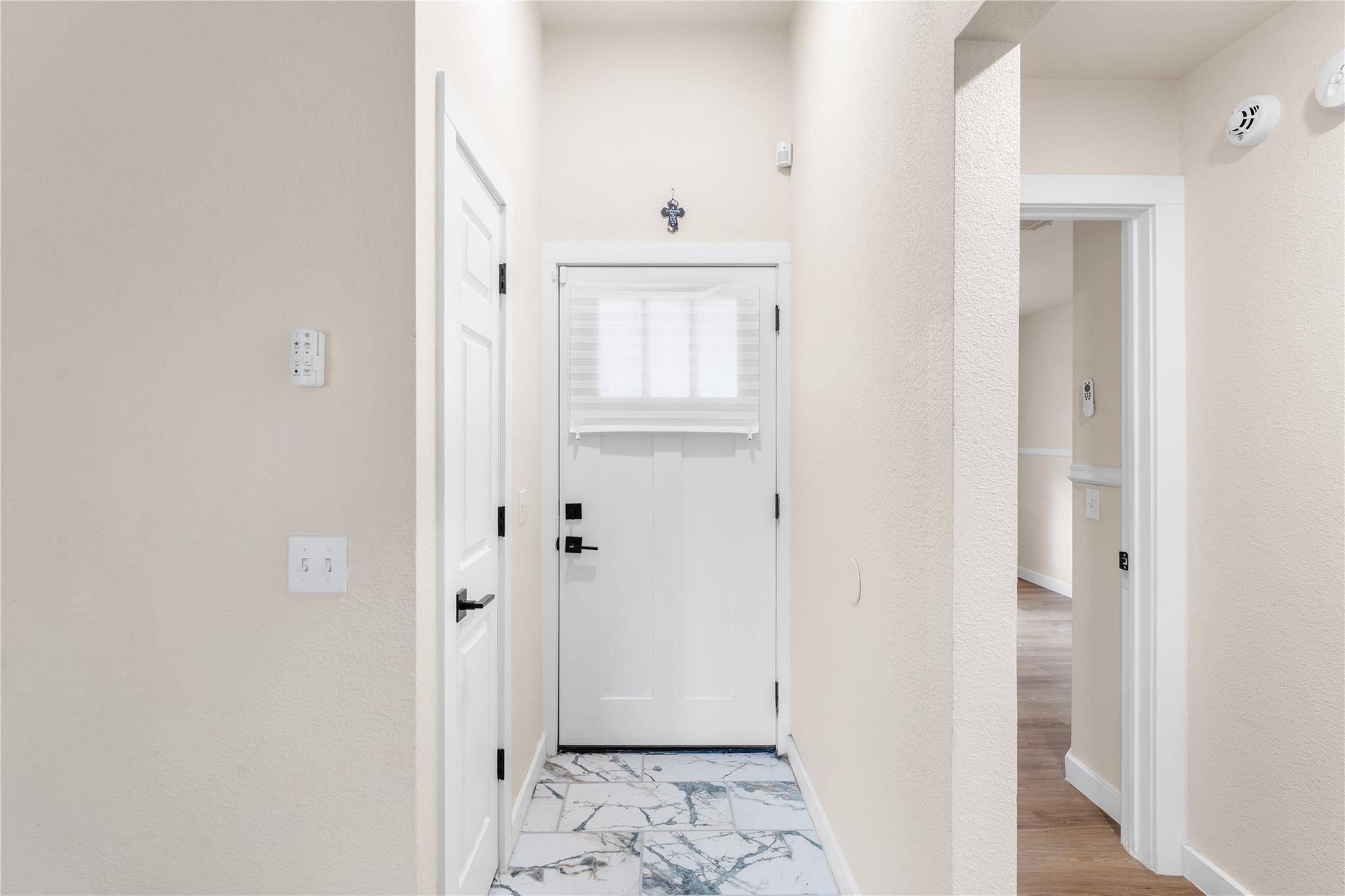 7225 White Panda RUN, Del Valle, TX 78617
