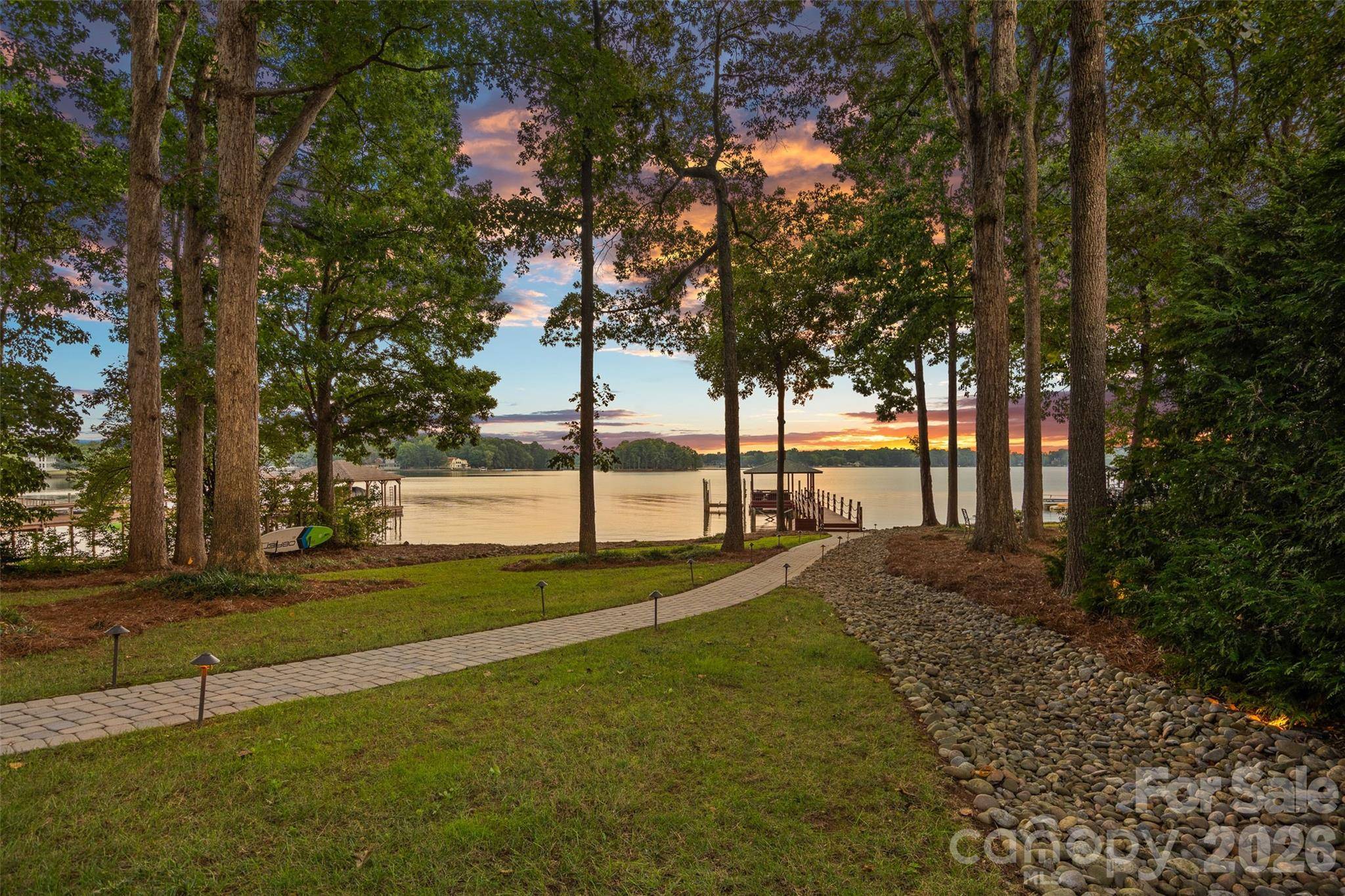 16109 N Point RD, Huntersville, NC 28078